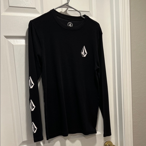 Volcom Black Long Sleeve Tee with Logo Accents. Size Small. EUC. - Picture 1 of 3